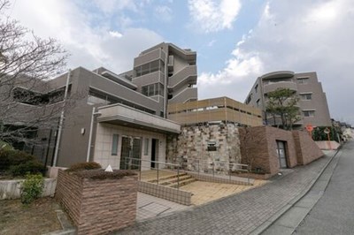 アルス逆瀬川千種