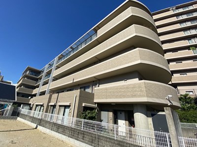 アービング千里中央