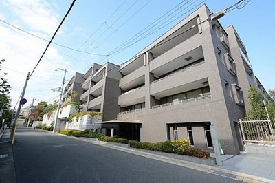 ガーデンハウス仁川山の手