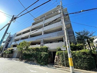 エスリード雲雀丘花屋敷